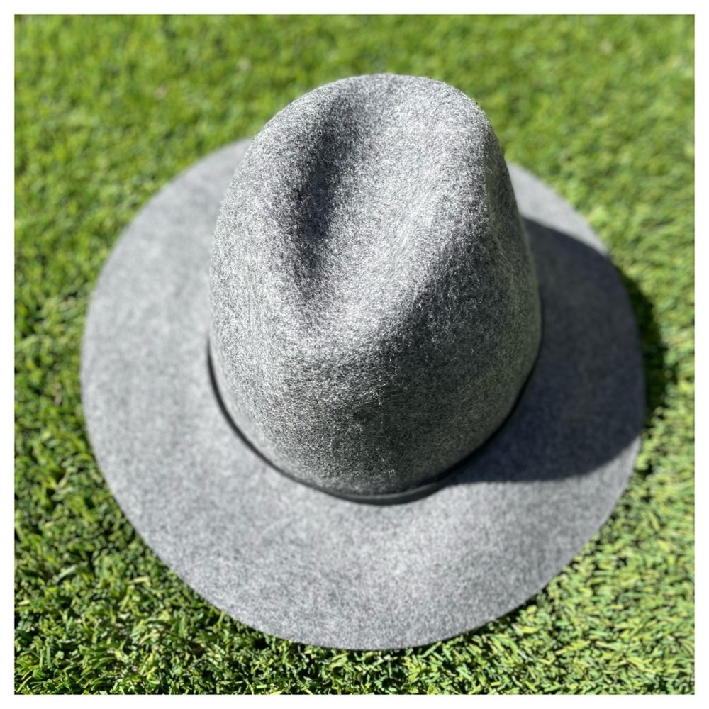 (FINAL💲) Grey Wool Hat - Picture 3 of 5